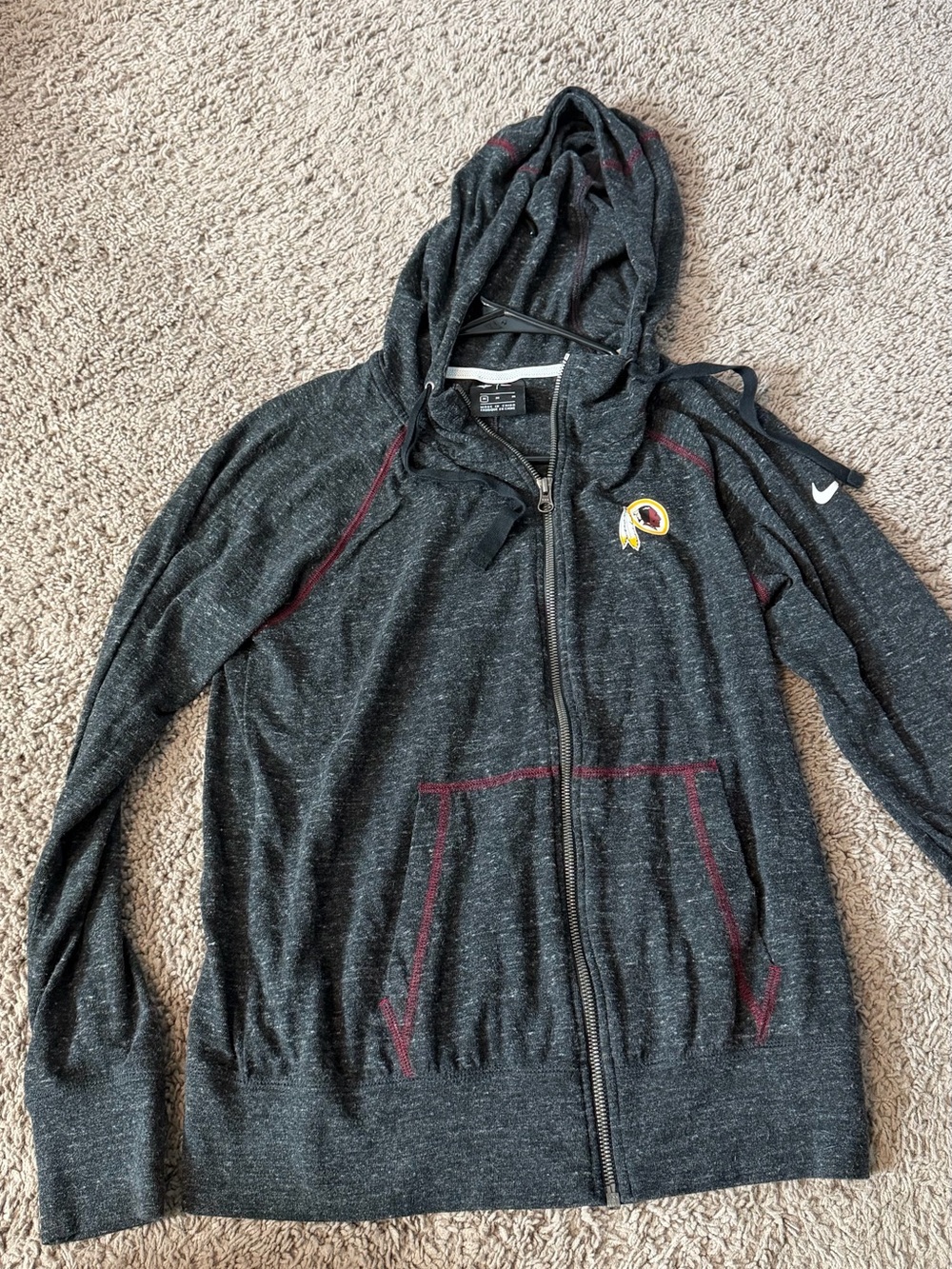 Black Heather Full-Zip Hoodie with Team Patch Washington Redskins.